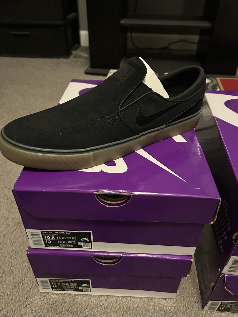 Nike SB Janoski Slip-On Skate Shoes Black Gum 10.5 New!!